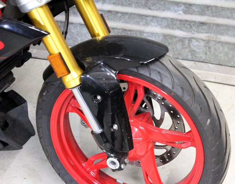 2024 74 BMW G 310 R ABS G310R TRADE SALE 5K NEWMOT ENDURO A2 COMPLIANT RED BLACK