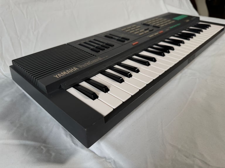 Yamaha Portasound PSS-360 Digital Synthesizer Keyboard