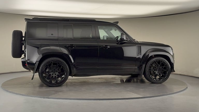 2022 Land Rover Defender 110 2.0 P400e 15.4kWh XS Edition SUV 5dr Petrol Plug-in Hybrid Auto 4WD ...