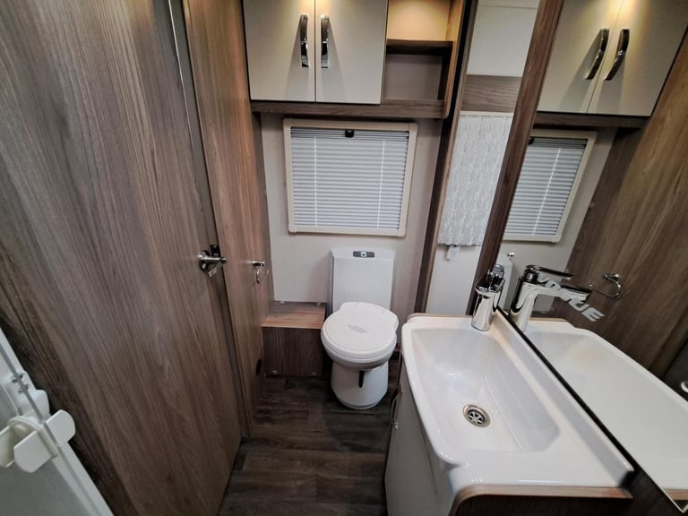 2024 Swift Vogue 560 EB