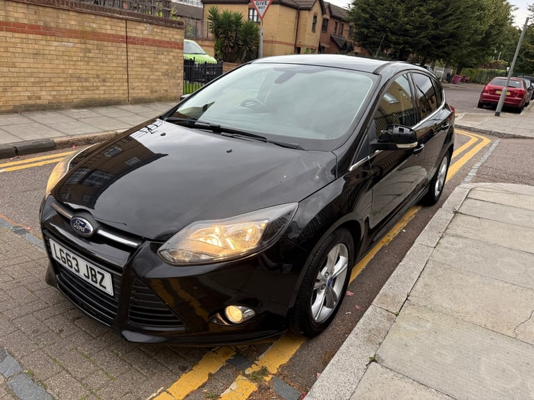 2014 Ford Focus 1.0 EcoBoost Zetec 5dr HATCHBACK Petrol Manual