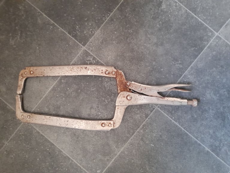 Single vice clamp