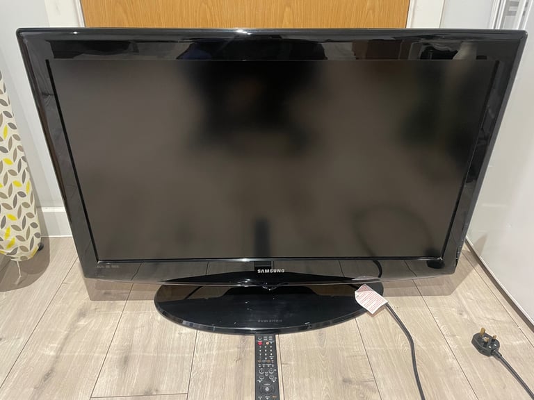 Samsung 37 inch tv forsale 