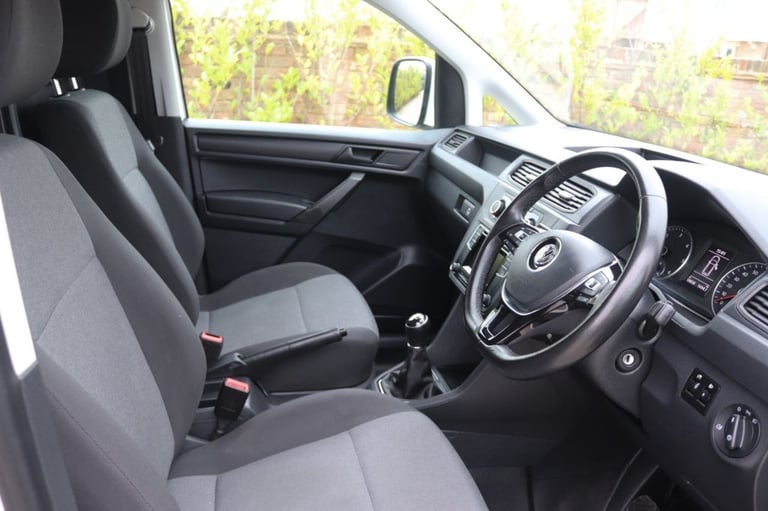 2018 Volkswagen Caddy 2.0 TDI BlueMotion Tech 102PS Trendline [AC] Van PANEL VAN DIESEL Manual