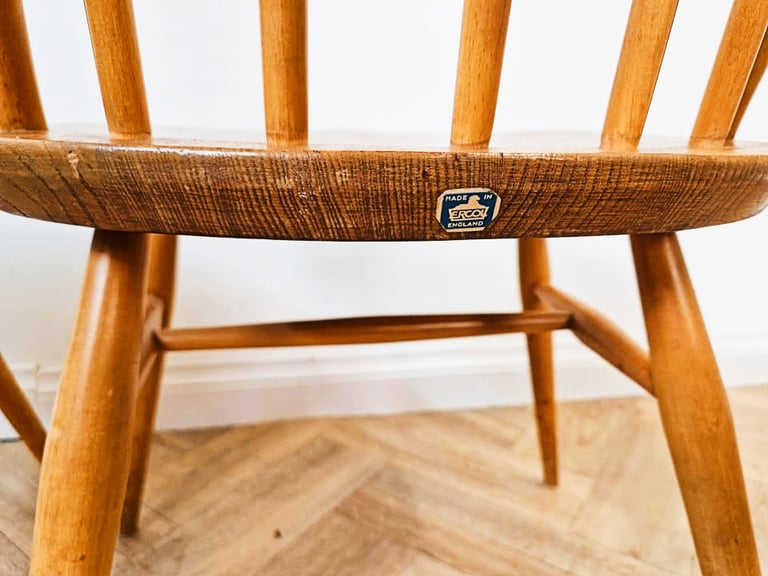 Ercol Windsor Vintage Mid Century Solid Elm Danish Design Drop Leaf Table and Chair Set