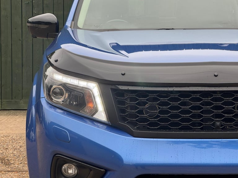 2020 Nissan Navara Double Cab Pick Up N-Guard 2.3dCi 190 TT 4WD Auto PICK UP DIESEL Automatic