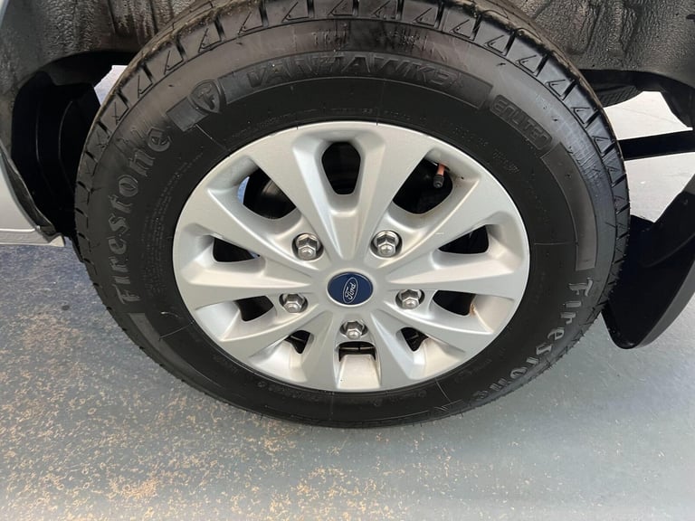 2022 Ford Transit Custom 2.0 300 EcoBlue Limited L2 H1 Euro 6 (s/s) 5dr Panel Van Diesel Manual