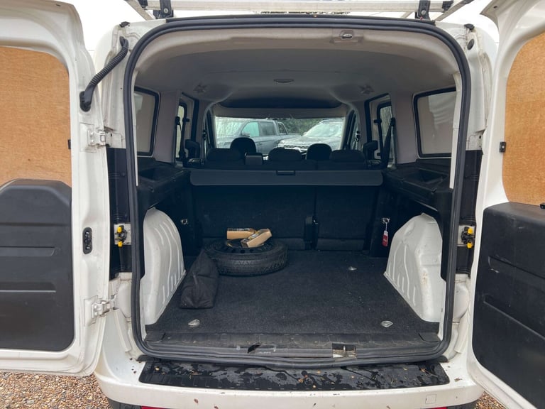 2021 Fiat Doblo 1.6 Multijet 16V 105 Tecnico Passenger Van S/S Crew Van Diesel Manual