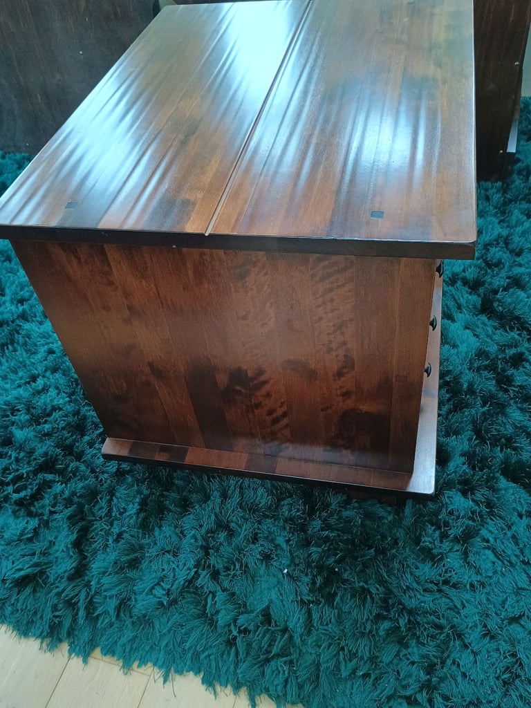LAURA ASHLEY 2 SIDE TABLES 