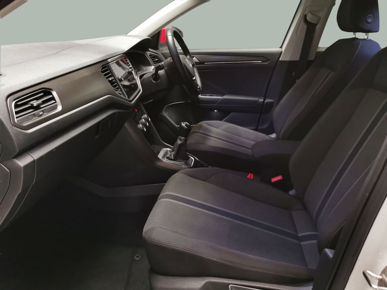 2019 Volkswagen T-Roc 1.6 TDI Design SUV 5dr Diesel Manual Euro 6 (s/s) (115 ps) - PARK SENSORS -...