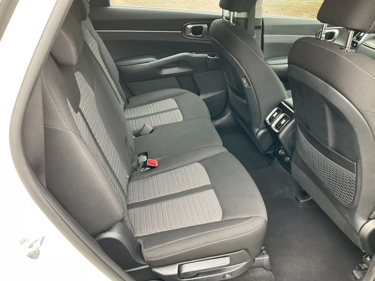 2022 Kia Sorento 1.6 T-Gdi Hev 2 5Dr Auto SUV Hybrid Automatic