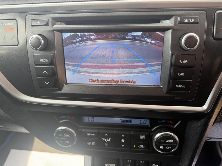 2013 Toyota Auris 1.6 V-Matic Excel Multidrive S Euro 5 5dr HATCHBACK Petrol Automatic