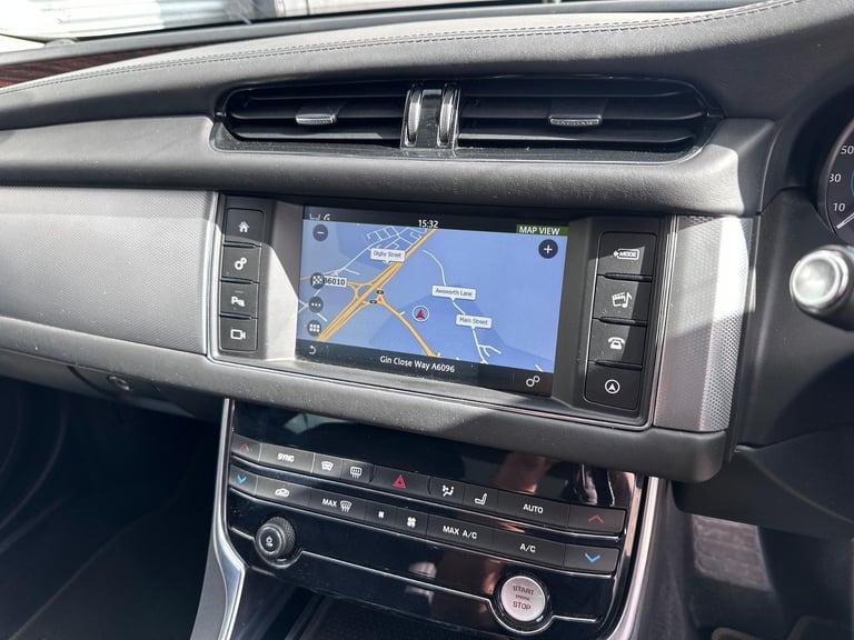 2018 18 REG JAGUAR XF PORTFOLIO 2.0L AUTO DAMAGED REPAIRABLE SALVAGE