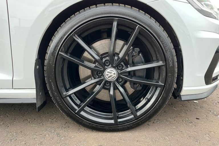 2019 Volkswagen Golf 2.0 TSI R Hatchback 5dr Petrol DSG 4Motion Euro 6 (s/s) (300 ps) Automatic H...