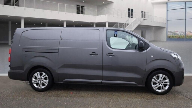 2022 Vauxhall Vivaro 3100 100kW Elite 75kWh H1 Van Auto PANEL VAN ELECTRIC Automatic