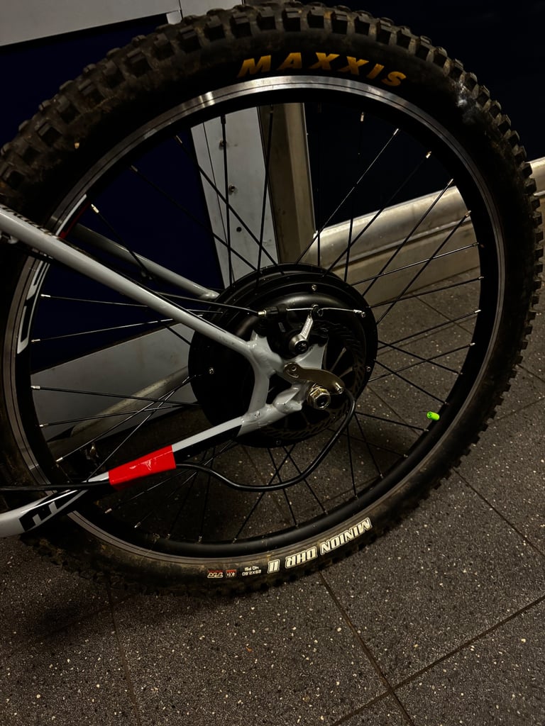 E-Bike 2000w 52v 18.5ah