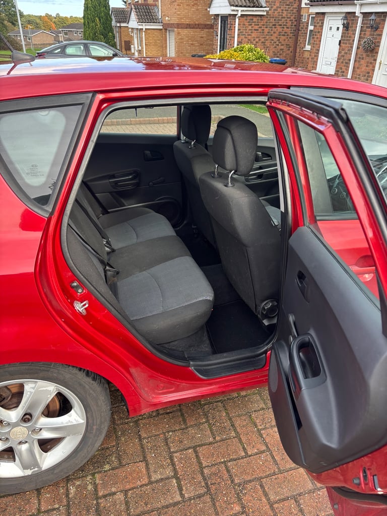 Kia, CEED, Hatchback, 2011, Manual, 1582 (cc),5 doors - Image 9