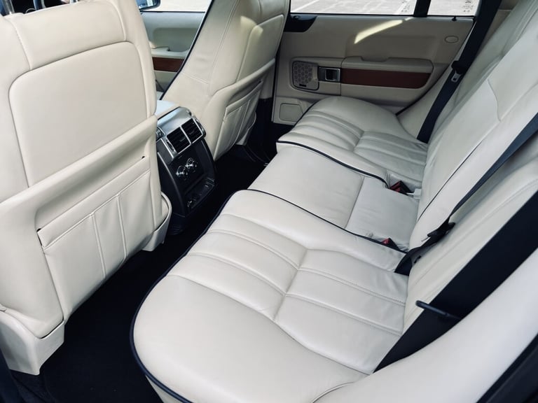 2010 Land Rover Range Rover 3.6 TDV8 VOGUE 5DR Automatic PX SWAP SWAP PART EXCHANGE Estate Diesel...