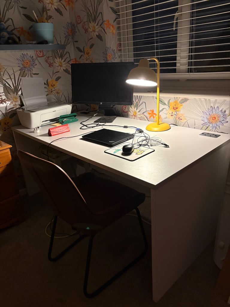 Large desk 
