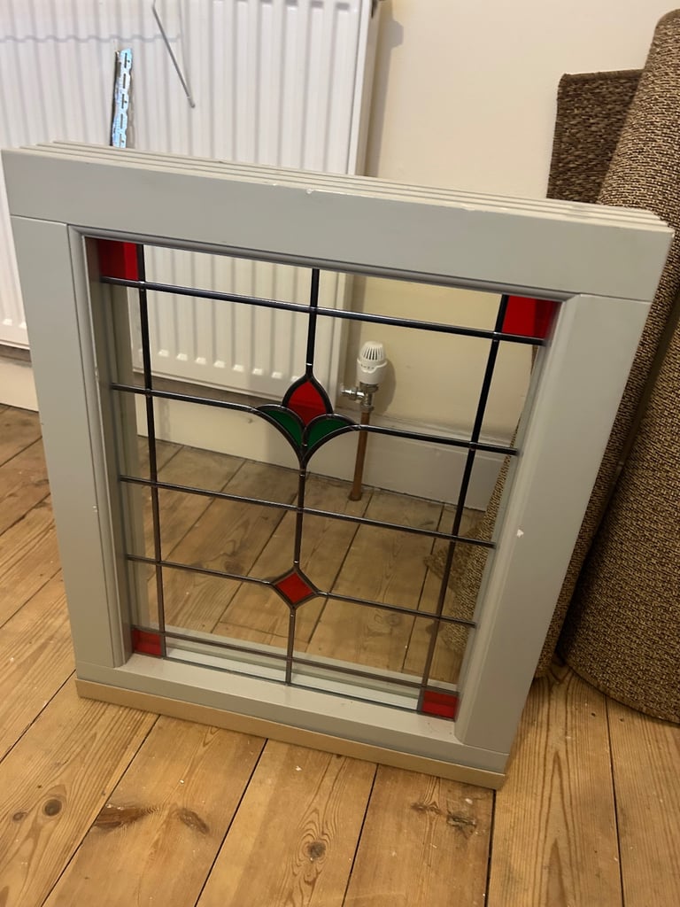 Fixed leaded wooden window 