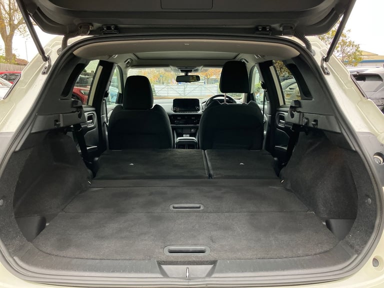 2021 Nissan Qashqai 1.3 DiG-T MH 158 N-Connecta 5dr Xtronic SUV PETROL Automatic