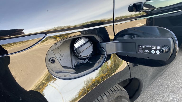 2024 Land Rover Range Rover Evoque 1.5 P300e S 5dr Auto Hatchback Hatchback Hybrid Automatic