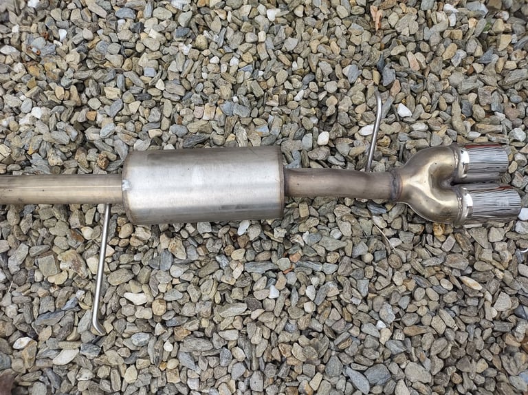 Ford fiesta mk7 exhaust back box twin pipe