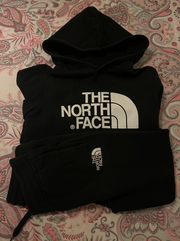 Boys north face tracksuit store
