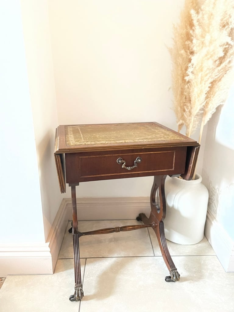 Vintage leather top fold out table 