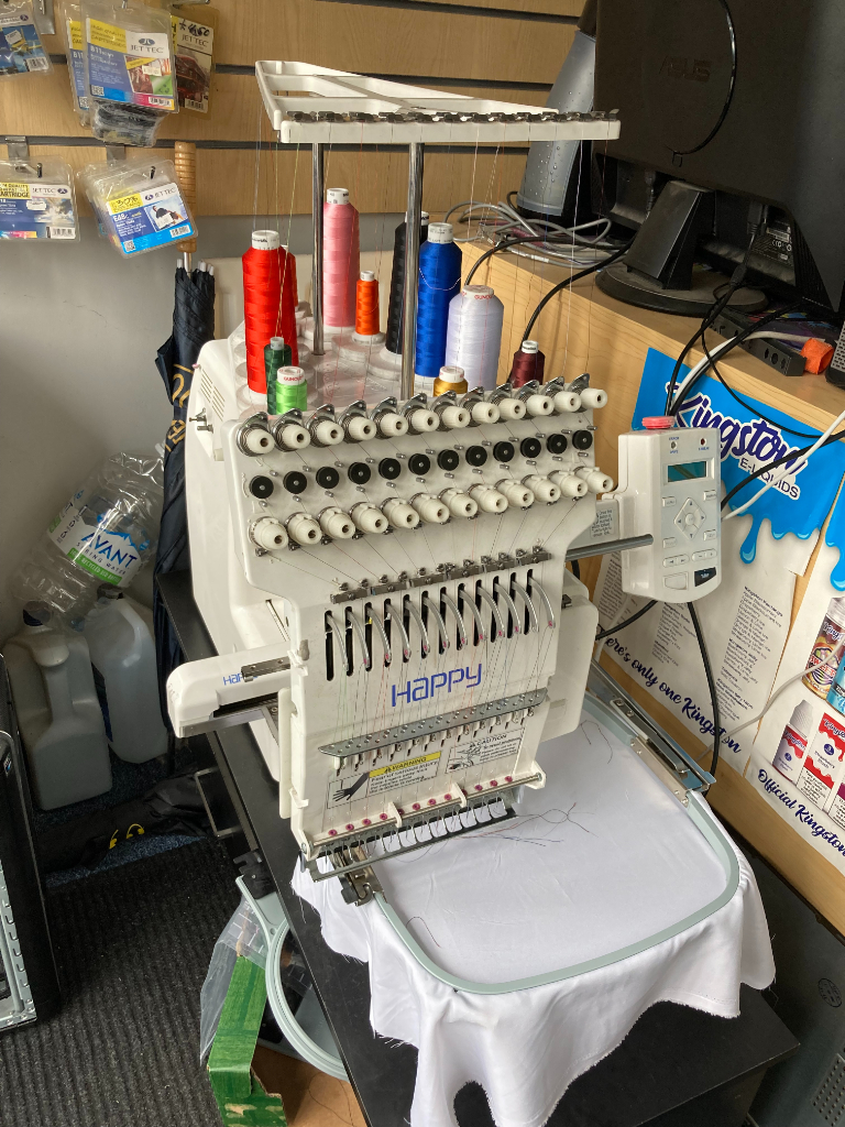 Embroidery machine for Sale in England | Scrapbooking, Sewing, Art & Craft  Supplies | Gumtree