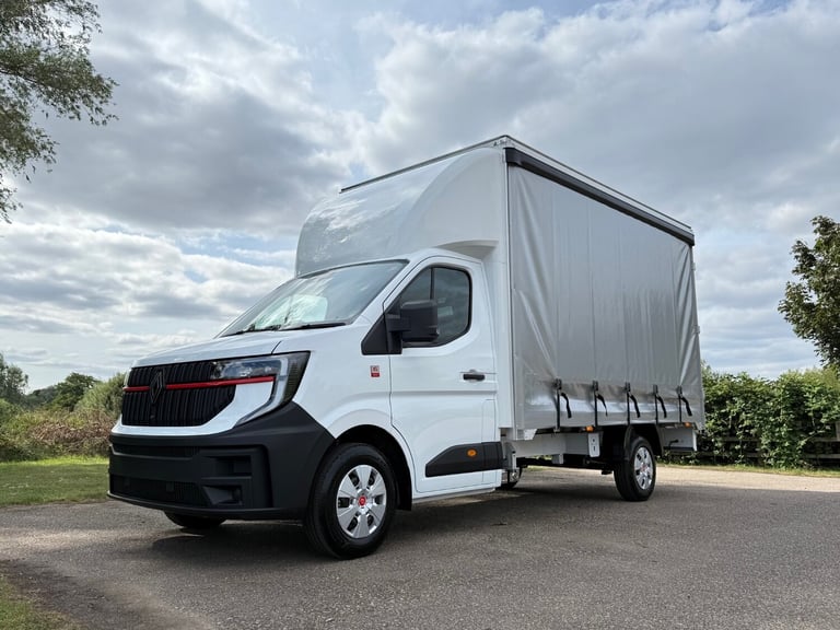 Renault Master 3.5T dCi 150 Chassis Cab Red Curtainsider Heavy Duty Emissions Chassis Cab  Diese...