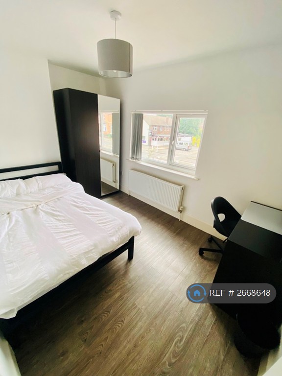 7 bedroom house in Brunswick Street, Leamington Spa, CV31 (7 bed) (#2668648)