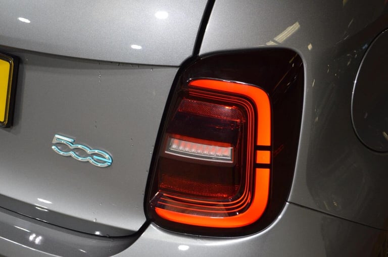 FIAT 500E 24kWh RED Auto 3dr 2022
