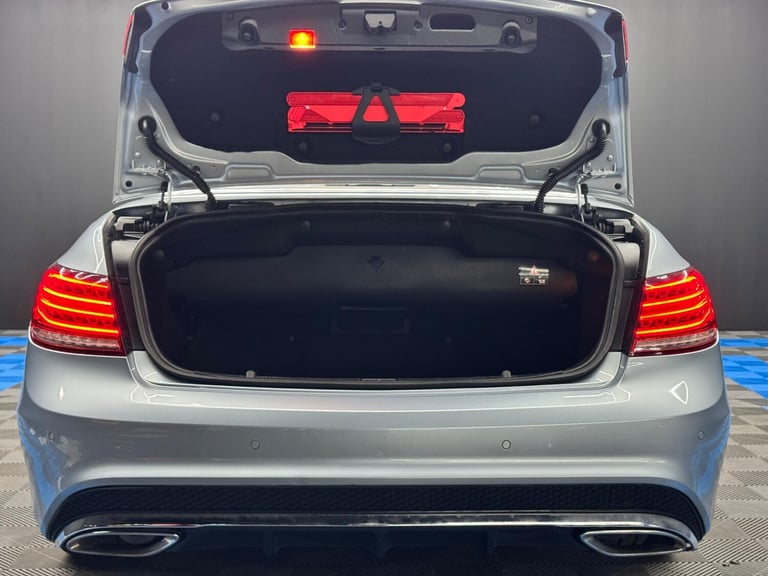 2013 Mercedes-Benz E-Class 3.0 E350d V6 BlueTEC AMG Sport Cabriolet G-Tronic+ Euro 6 (s/s) 2dr CO...