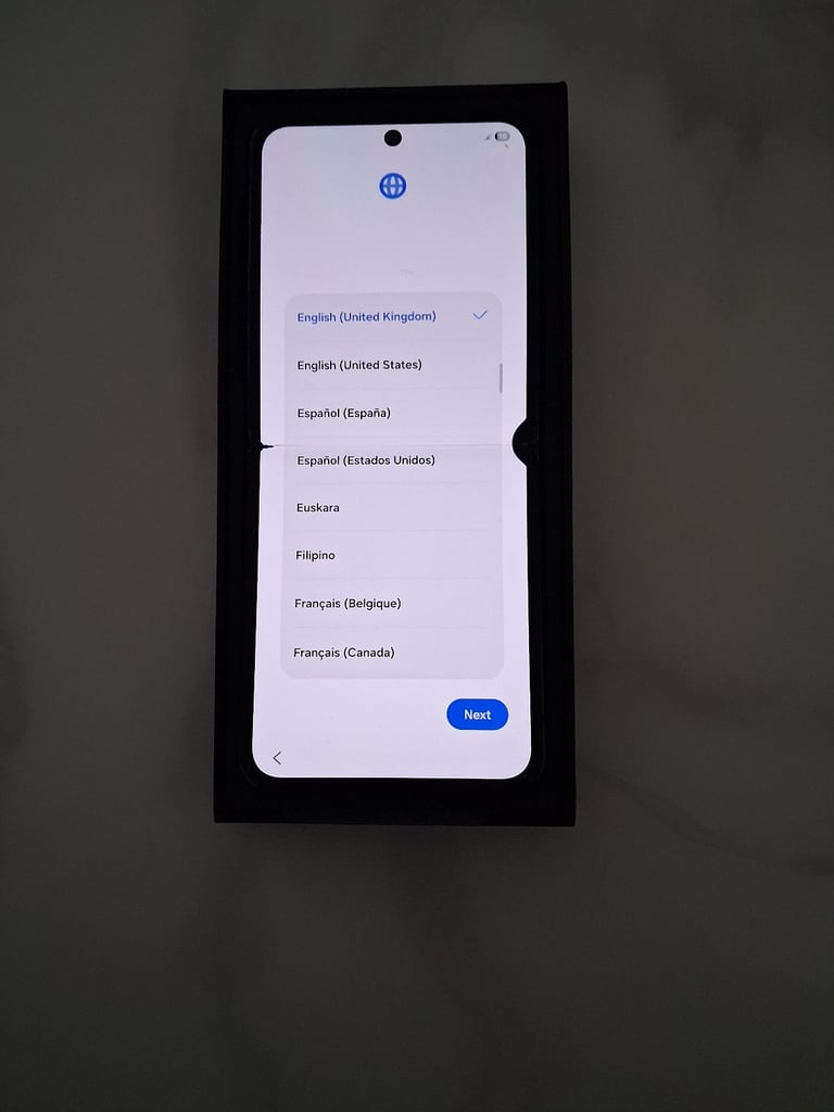 Samsung flip 4 128gg