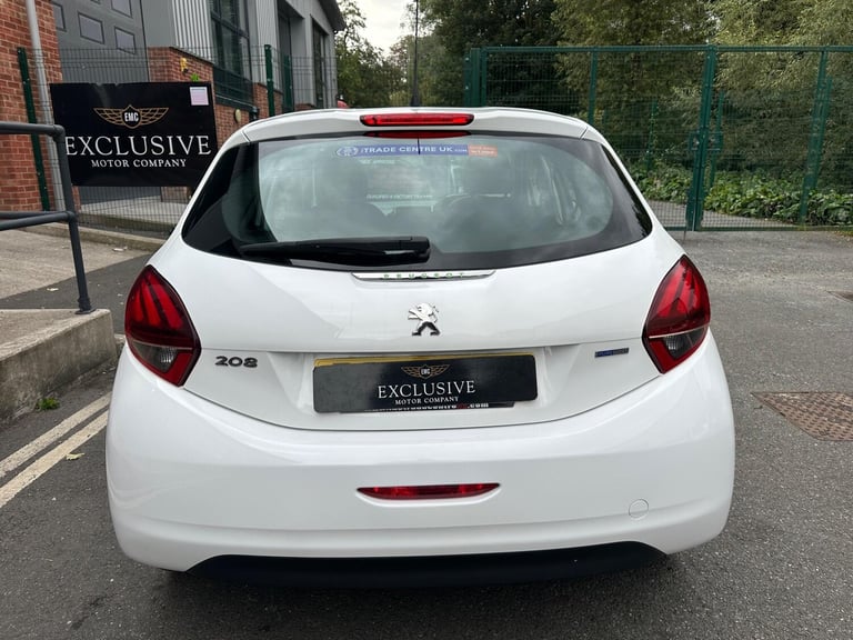 2016 Peugeot 208 1.2 PureTech Active Design Lime Euro 6 5dr HATCHBACK Petrol Manual