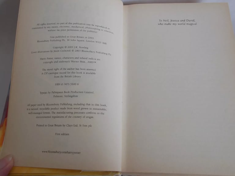 Harry Potter 1st Edition 1 -7 Paperback Hardback Set Bloomsbury Book Set (1)