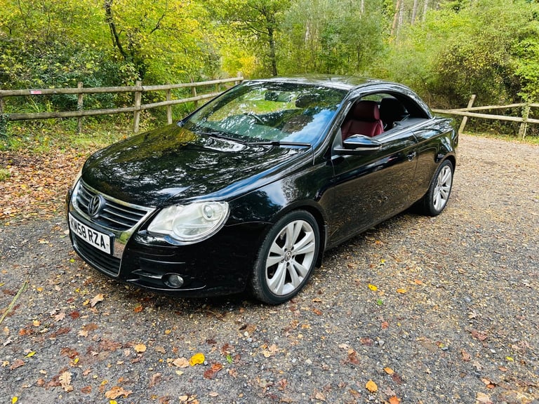 VW EOS AUTOMATIC CONVERTIBLE LOW MILEAGE £2650