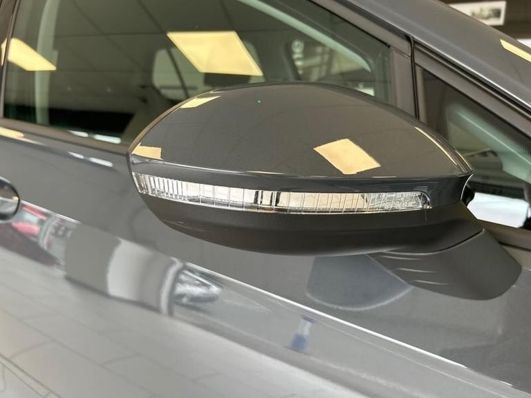2024 Volkswagen Golf MK8 Facelift Match 1.5 TSI 150PS Hatch 5 Door MANUAL Hatchback Petrol Manual