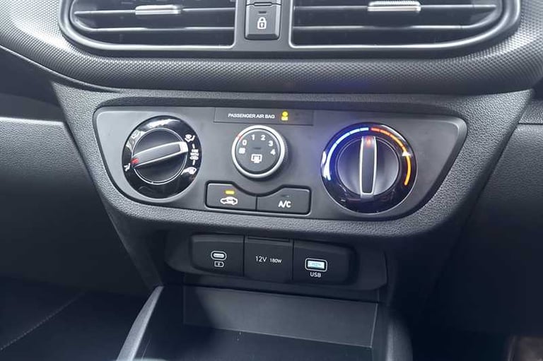 2025 Hyundai i10 1.2 Advance Hatchback 5dr Petrol Auto Euro 6 (s/s) (79 ps) Hatchback Petrol Auto...