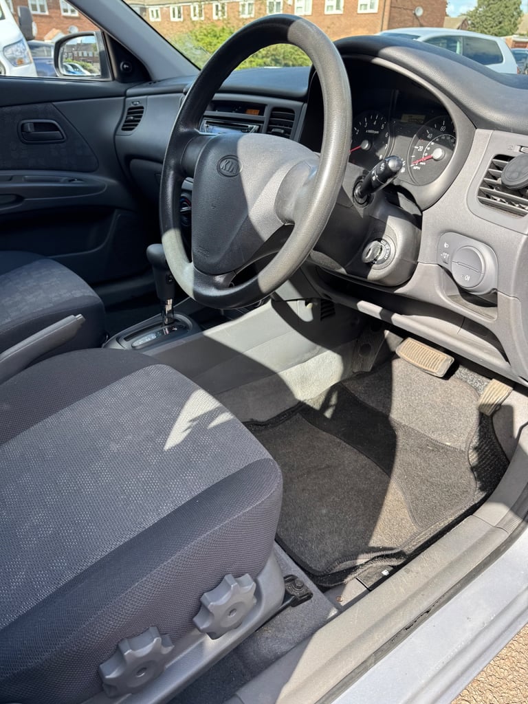 Kia, RIO, Hatchback, 2006, Other, 1399 (cc), 5 doors