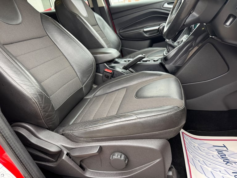 2016 Ford Kuga 2.0 TDCi 180 Titanium 5dr HATCHBACK Diesel Manual