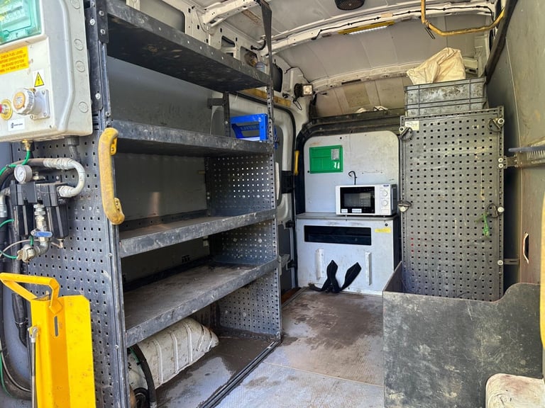 2017 Ford Transit 2.0 350 EcoBlue RWD L2 H3 Euro 6 5dr PANEL VAN Diesel Manual