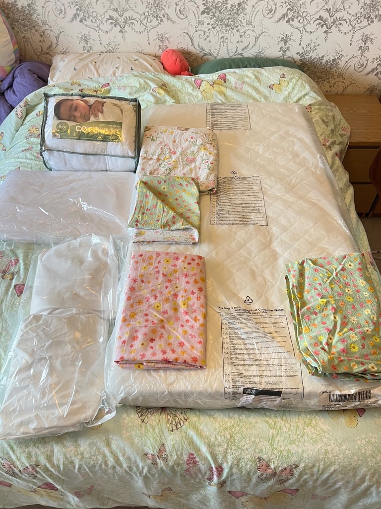 image for Baby cot bed mattress bedding set Bundle 