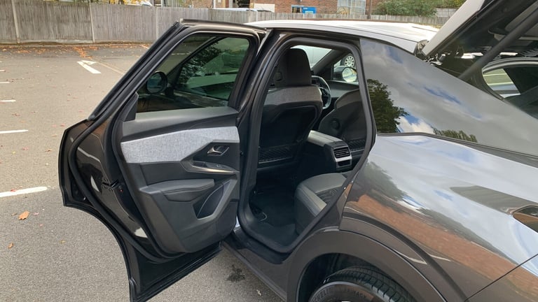 2024 Peugeot 3008 1.2 HYBRID GT SUV 5dr Petrol Hybrid e-DSC6 Euro 6 (s/s) (136 ps) SUV Hybrid Aut...