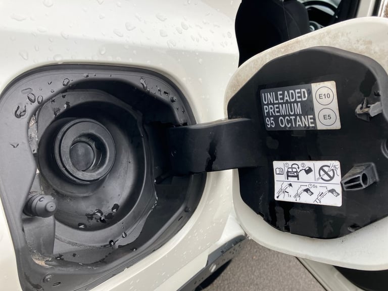 2021 Nissan Qashqai 1.3 DiG-T MH 158 N-Connecta 5dr Xtronic SUV PETROL Automatic