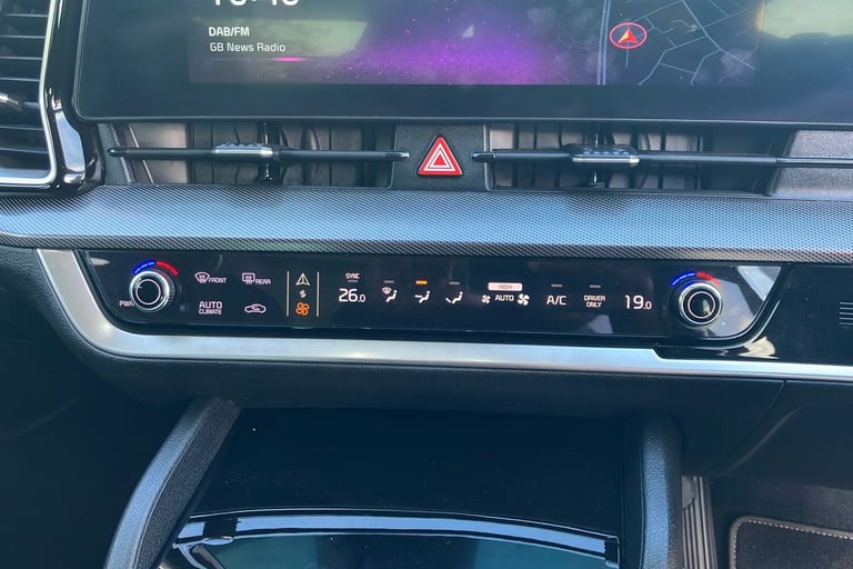  Kia Sportage 1.6 H T Gdi 4 Suv 5dr Petrol Hybrid Auto Euro 6 s/s 226 Bhp