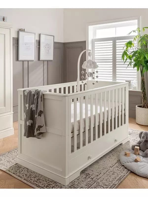 image for Oxford mama and papas cot bed