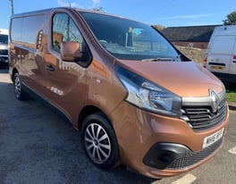 2016 Renault Trafic 1.6 dCi ENERGY 27 Business+ SWB Standard Roof Euro 5 (s/s) 5