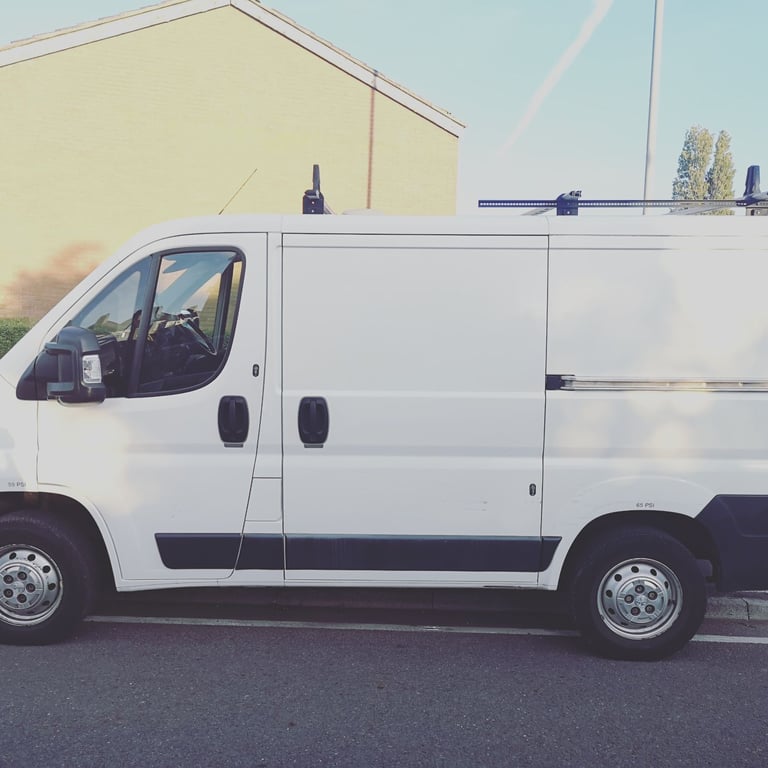 image for MAN AND VAN LIVERPOOL 